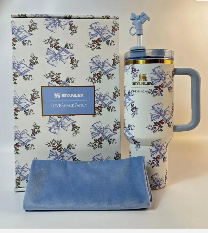 Stanley x LoveShackFancy 40 oz Quencher H2.0 FlowState Tumbler with Gift Box – Blue Floral Bow Limited Edition